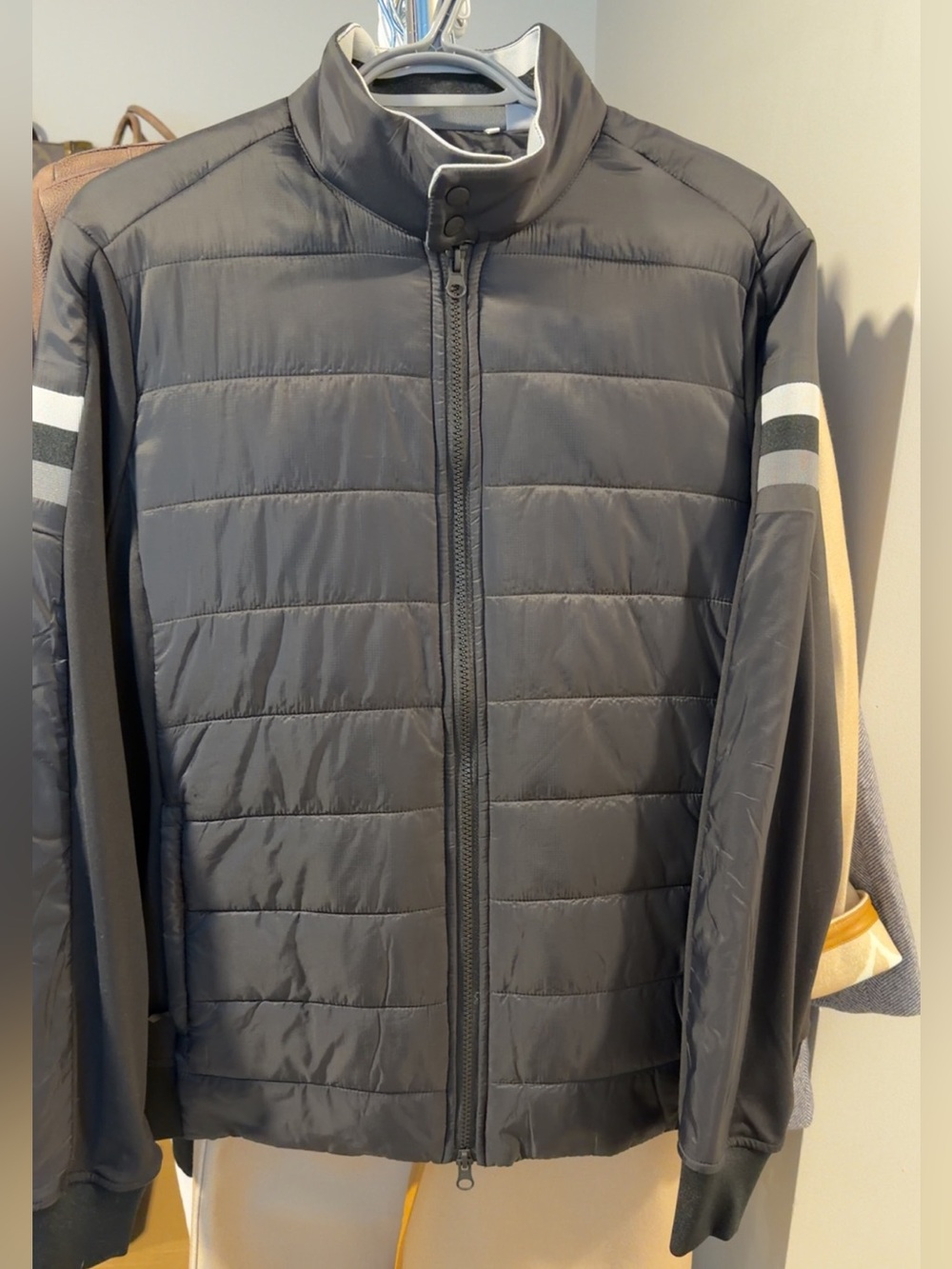 Unisex original Penguins brand Black Quilted Zip-Front Jacket NWT